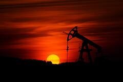 Германии предрекли подорожание нефти после замены российского топлива