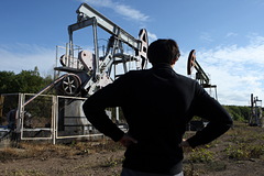 Стороны ОПЕК+ обсудят вопрос увеличения добычи нефти