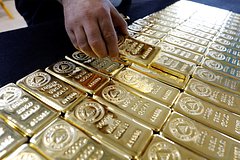Мировым ценам на золото спрогнозировали резкий рост